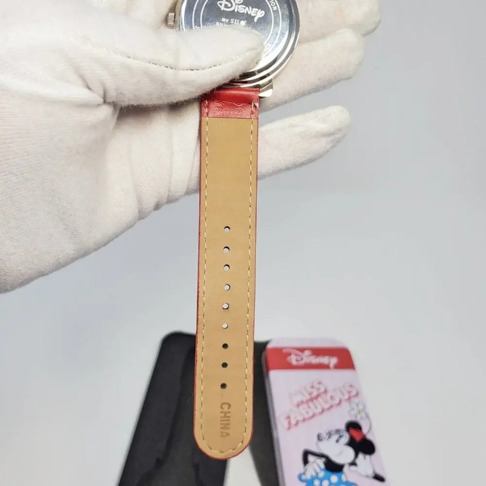 Disney Minnie Mouse Fabulous Red Watch NIP Leather-Like Band